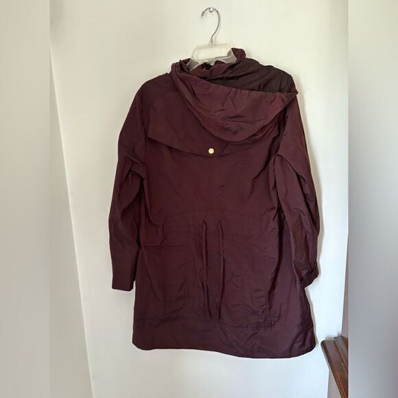 Cole Haan wine colored hooded rain jacket - Picture 14 of 14